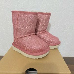Toddler pink glitter classic short uggs boots
